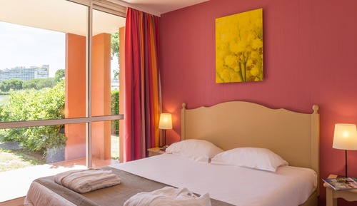 Apartment 6 people - 1 bedroom + 1 sleeping alcove - Terrace or balcony