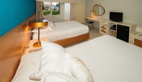 Standard Double Room, 2 Queen Beds, Poolside