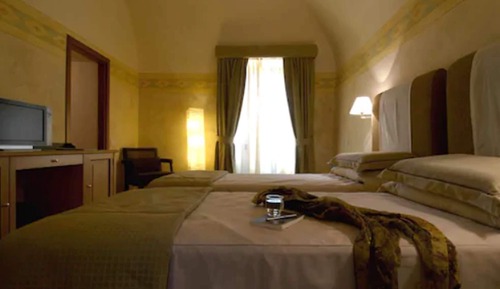 Classic Double Room