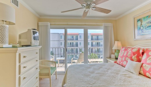 Condo, 2 Bedrooms, Oceanfront