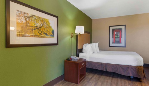 Studio, 1 Queen Bed, Non Smoking