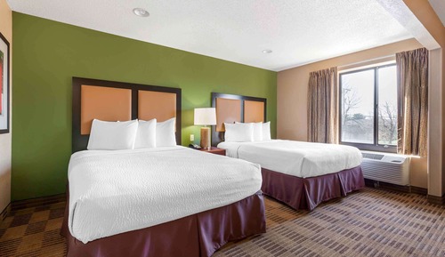 Deluxe Studio, Multiple Beds, Non Smoking