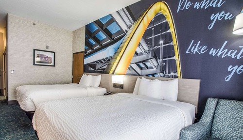Room, 2 Queen Beds, Accessible, Non Smoking