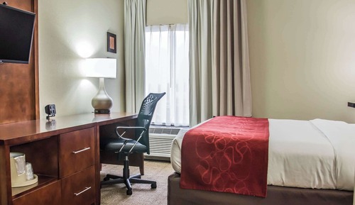 Suite, 1 King Bed, Non Smoking