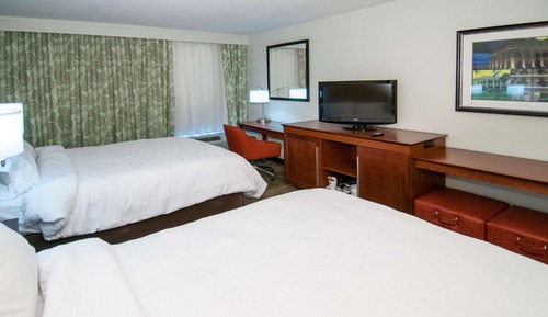 Two double beds non smoking