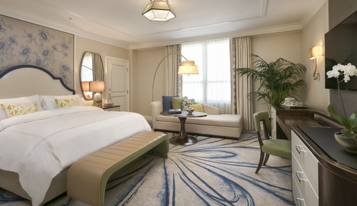 Premium Room, 1 King Bed, Resort View