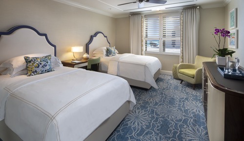 Deluxe Room, 2 Double Beds, Partial Ocean View