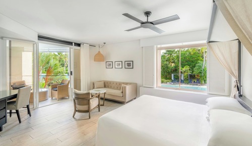Studio, 1 King Bed, Lagoon View