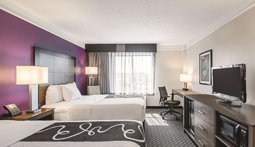 Room, 2 Queen Beds, Accessible, Non Smoking (Mobility Accessible)