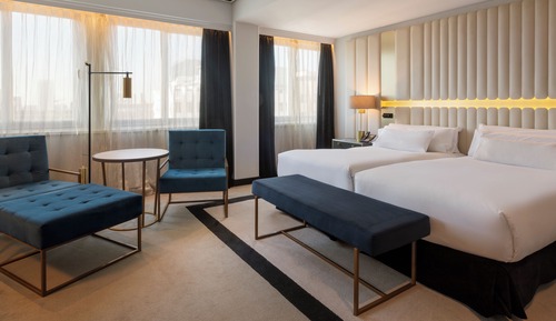 Premium Room (The Level Lounge Acces)