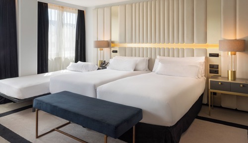 The Level, Premium Triple Room