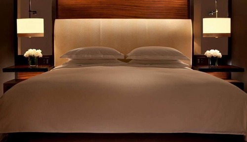 Premier Room, 1 King Bed (High Floor)