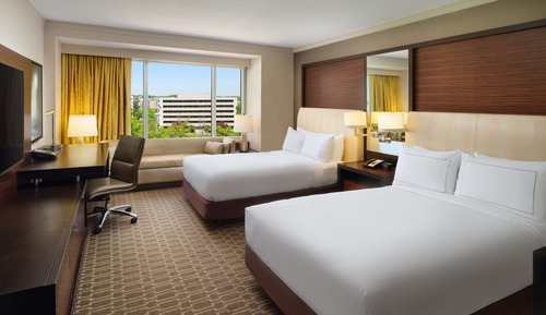 Room, 2 Double Beds, City View