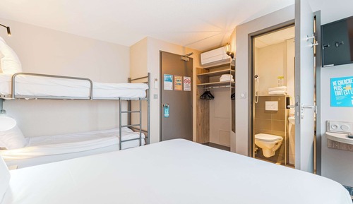 Standard Room, Multiple Beds