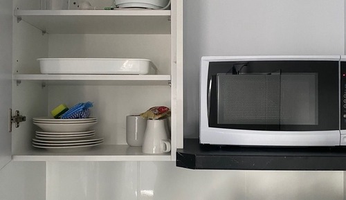 1 Bedroom Kitchenette