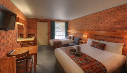 Twin Room 