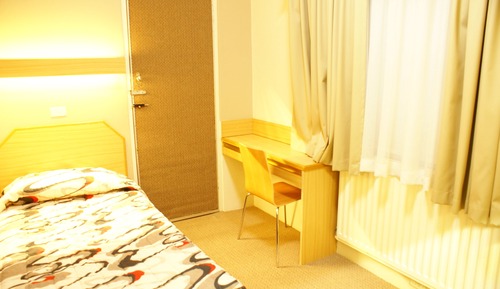 Family Room, 2 Bedrooms