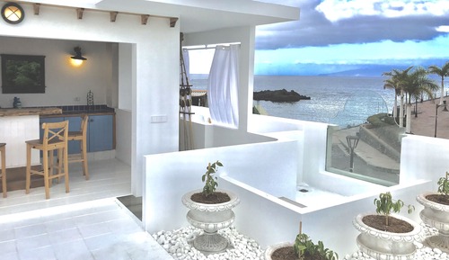 Grand Villa