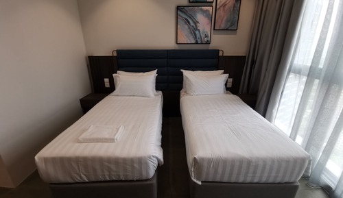 Executive Twin Suite