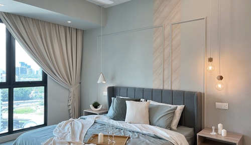 Designer King Suite