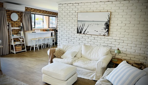 Standard Apartment, Canal View