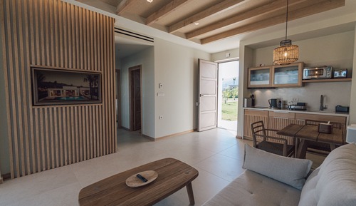 1 Bedroom villa with Tesla