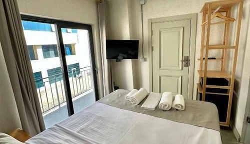 Comfort Triple Room, 1 Bedroom, City View