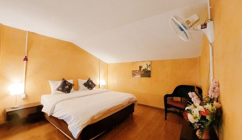 Family Room, Multiple Beds, Hot Tub, Mezzanine