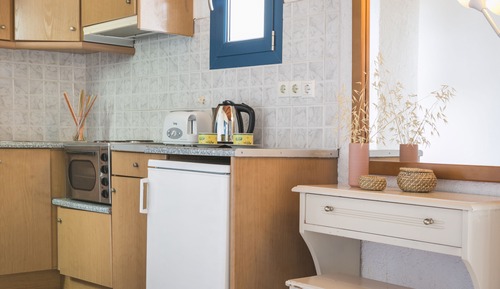 Family Studio, Terrace, Sea View (OKTO)