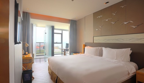 Standard Room, 1 Queen Bed, Smoking