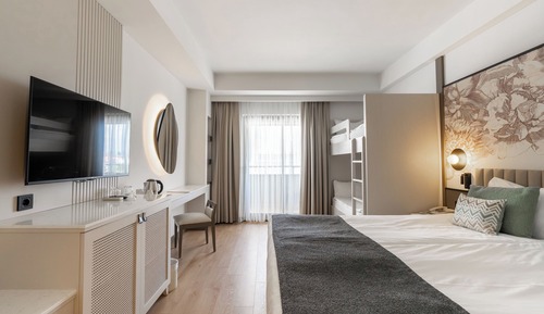 Standard Quadruple Room