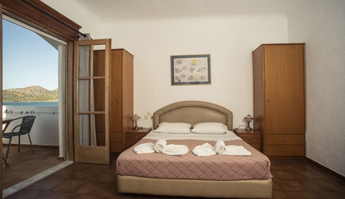 Standard Suite, 1 Bedroom, Garden View