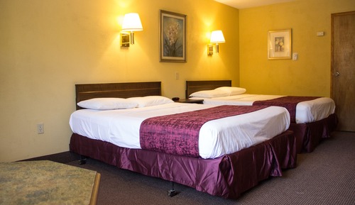 Room, 2 Queen Beds