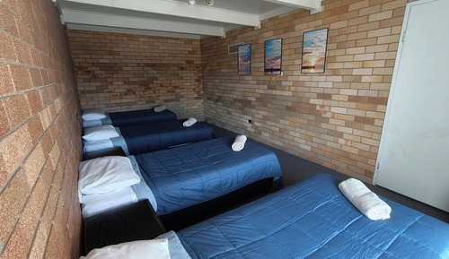 Large 2 Bedroom Apartment