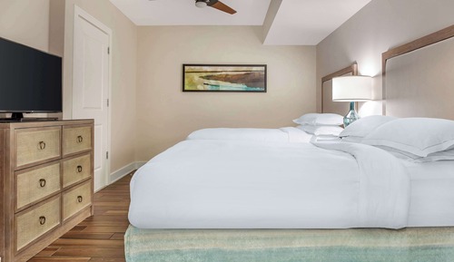 Suite, 2 Bedrooms, Accessible (Hearing & 3x3 Shower), Ocean View