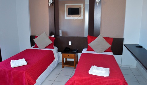 Twin Room, 2 Twin Beds, City View