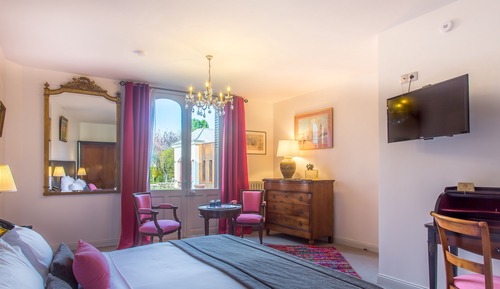 Classic Double Room