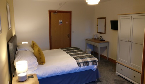 Double or Twin Room, Ensuite