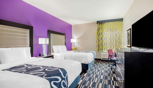 Room, 2 Queen Beds, Non Smoking