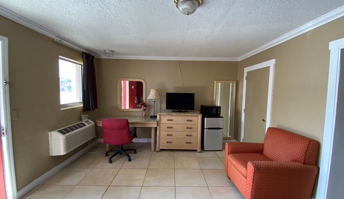 Classic Room, 2 Double Beds, Non Smoking