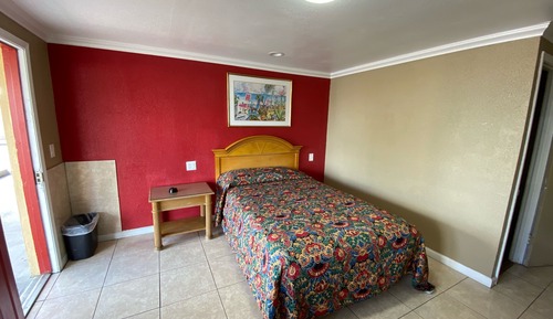 Basic Single Room