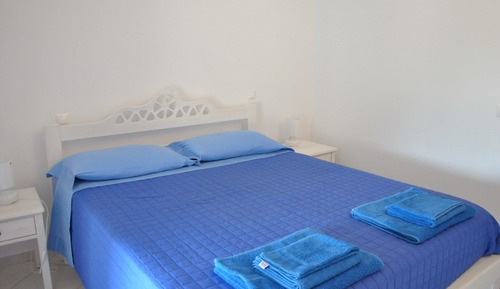 House, 2 Bedrooms, Sea View
