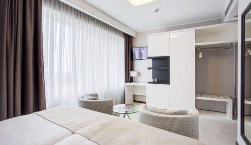 Superior Double or Twin Room, 1 Bedroom, Park View