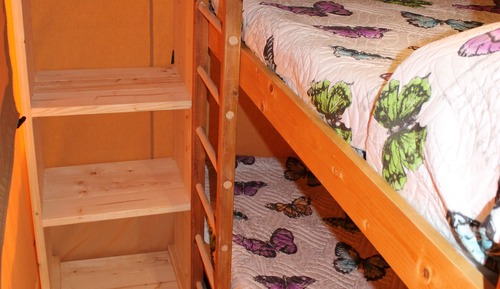 Family Bungalow (4 Prs)