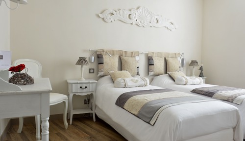 Deluxe Twin Room, 2 Twin Beds, Pool Access