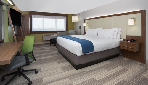 Standard Room, 1 King Bed (Walk-in Shower)