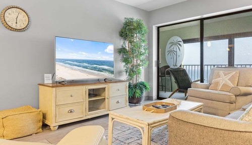 Condo, 2 Bedrooms
