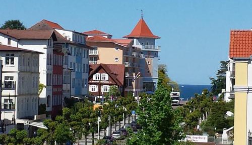 Three Room Apartment with Balcony