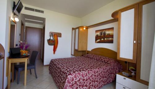 Standard Double or Twin Room with Balcony