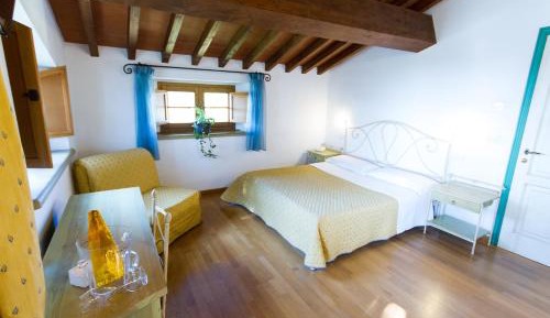 Junior Suite with Balcony